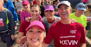 Kevin Conroy and family at NYC marathon starting line